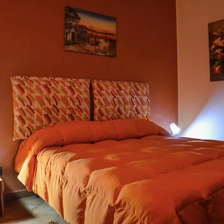 A Due Passi Dal Mare Bed and Breakfast