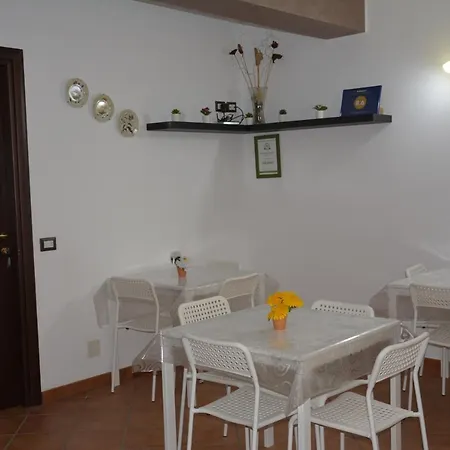 A Due Passi Dal Mare