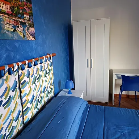 A Due Passi Dal Mare Bed & Breakfast 3*